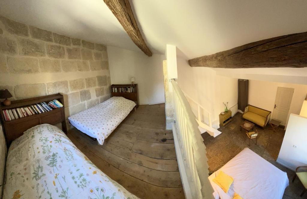 Oustaou De Betty Et Bob Bed & Breakfast Le Cailar Exterior photo